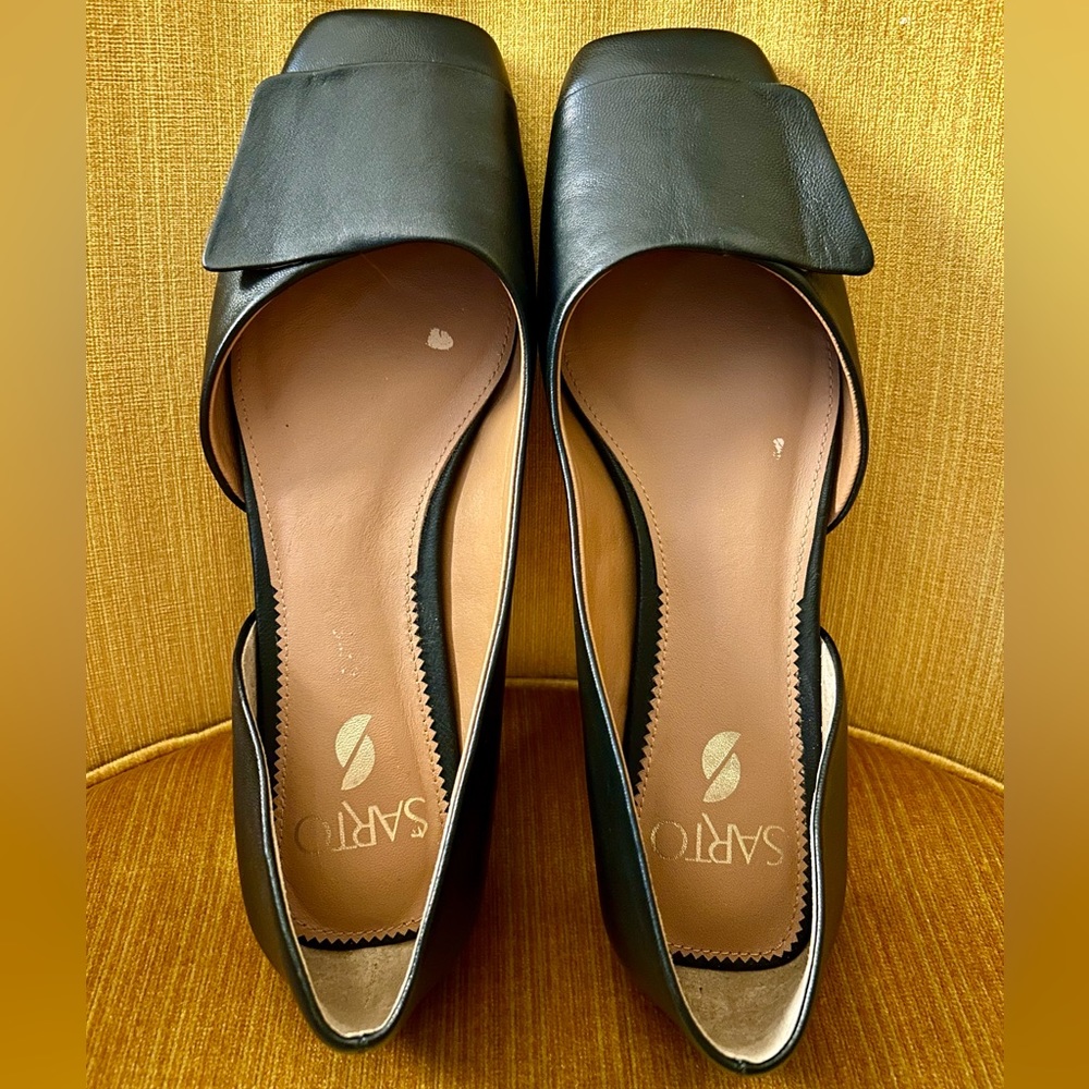 Franco Sarto Tracy Square Toe Flat - Size 8
